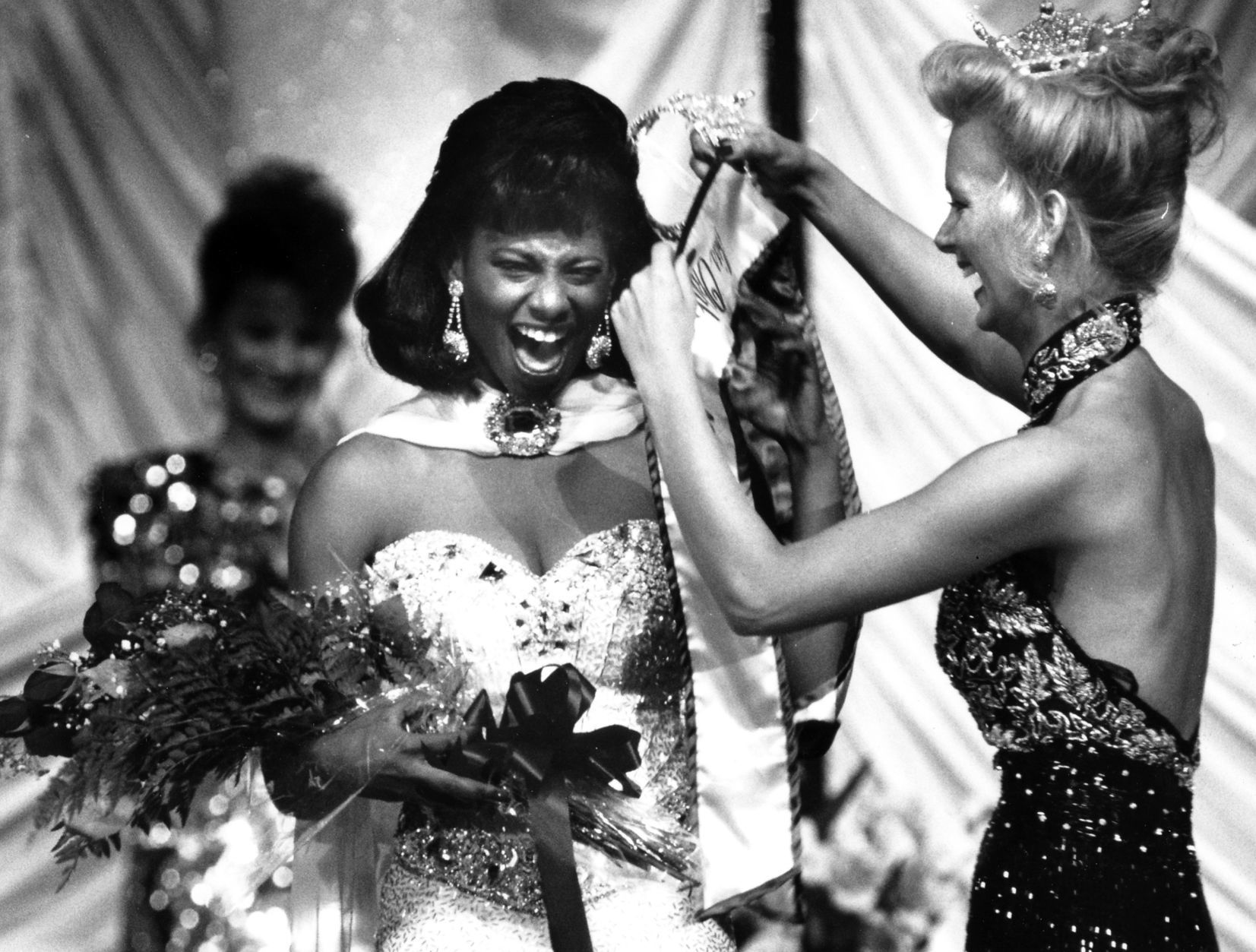 1992 Miss Oklahoma: DuSharme Carter
